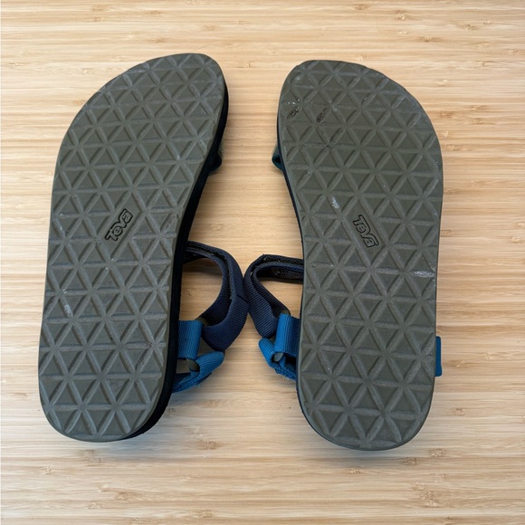 Teva blue and teal sandals M size 11 - Picture 5 of 5